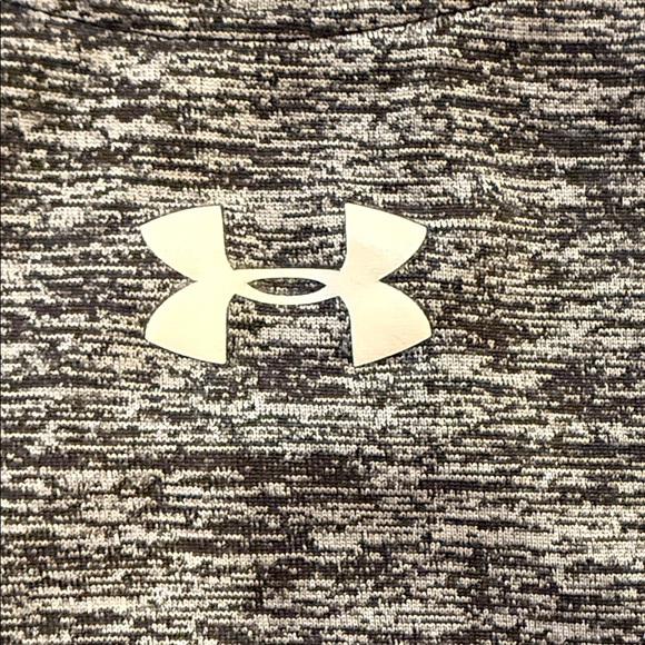 Under Armour Heathered Black Short Sleeve Loose Fit Tee Small - Picture 9 of 12